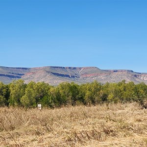 Home Valley Station River Camp