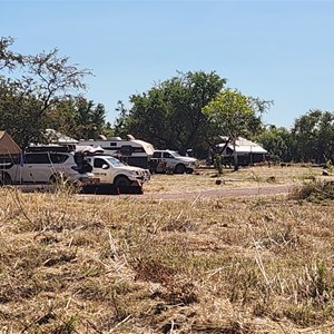 Home Valley Station River Camp