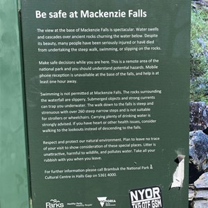 Mackenzie Falls Lookout