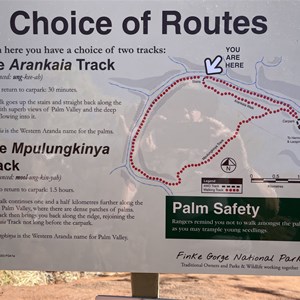Junction Arankaia & Mpulungkinya Walk Tracks