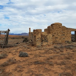Ruin: Warrakimbo Hut