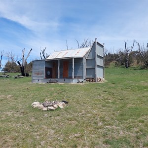 Happys Hut