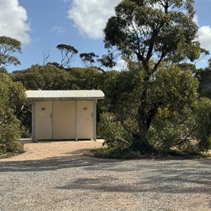 Moodini Bluff Rest Area (24 hr)