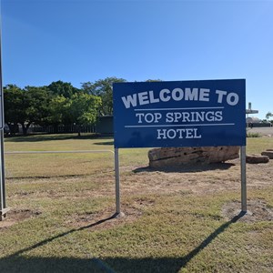 Top Springs Roadhouse & Caravan Park