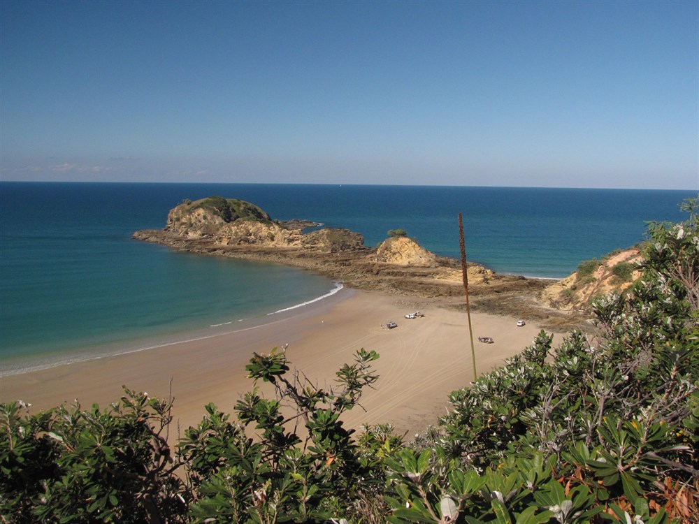 Five Rocks Beach QLD ExplorOz Places