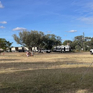 Burke & Wills Roadhouse Caravan Park