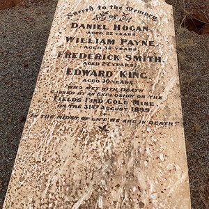 Fields Find Cemetery