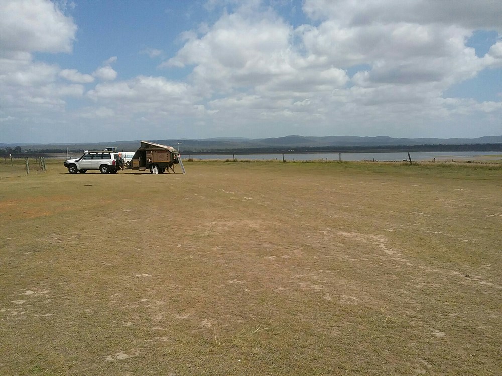 Lake Clarendon QLD ExplorOz Places