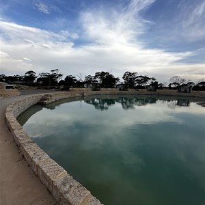 Wave Rock Salt Baths