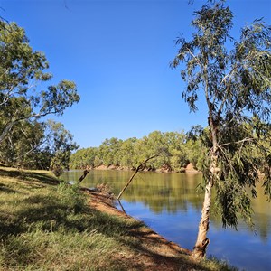 Three Mile Pool / Ashburton River Camp