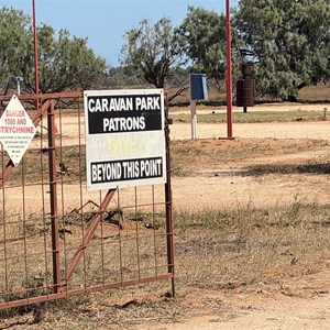 Wooramel Roadhouse Caravan Park