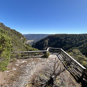 Cashs Gorge Lookout
