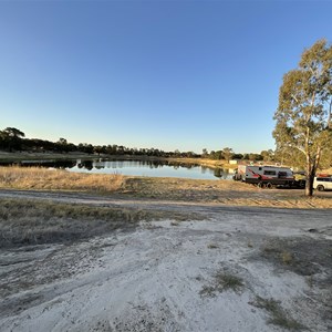 Serviceton Reservoir Free Camp
