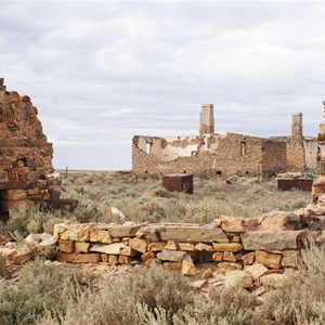 Waukaringa Ruins