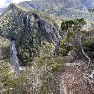 Alum Cliffs Lookout