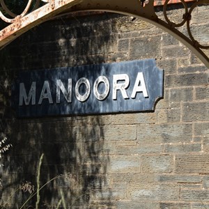 Manoora