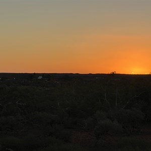 Sunset Hill, Bullara Station