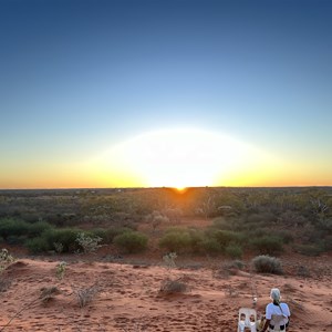 Sunset Hill, Bullara Station