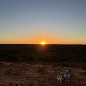 Sunset Hill, Bullara Station