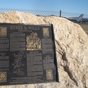 Burke & Wills Monument