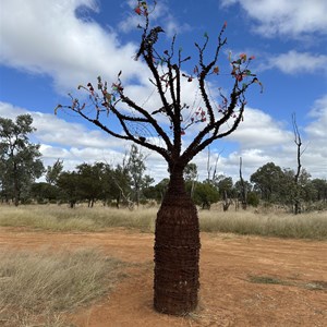 Bottle tree sculpture