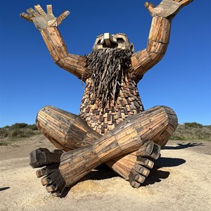 Giants of Mandurah (Santi Ikto)