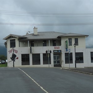 English style pub 