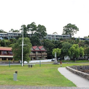 Accommodation at Strahan overlooking the water front