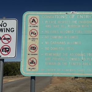 Entry to Mt Walker Lookout