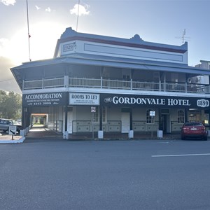 Gordonvale Hotel