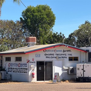 Croydon Cafe, Supermarket & Fuel