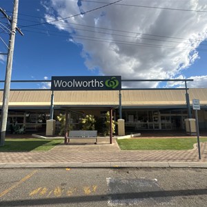 Biloela Shopping World