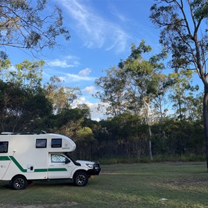 Gum Tree Lodge and Bush Camp