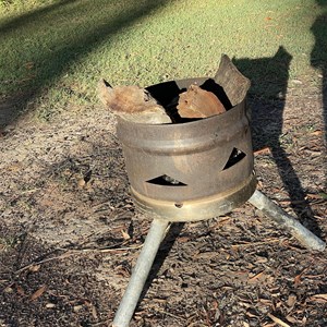 Gum Tree Lodge and Bush Camp