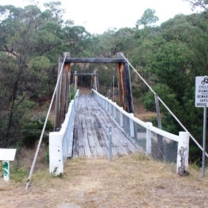 Amboyne Crossing Suspension Bridge