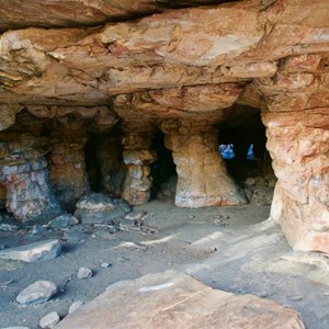 Caves near Bachsten Creek