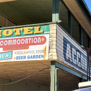 Royal Carrangarra Hotel