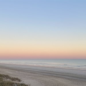 Eighty Mile Beach Caravan Park