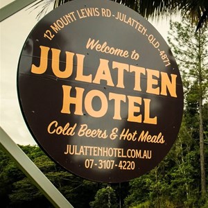 Julatten Hotel
