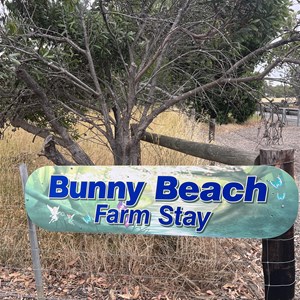 Bunny Beach Farm Stay