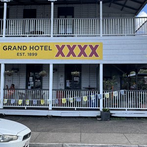 Howard Hotel