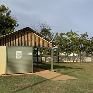 Public Showers & Toilets