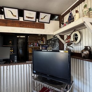 Adavale Pub & Store