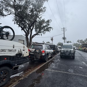 Long Vehicle & Caravan Psrking