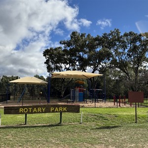 Public Toilet Rotary Park