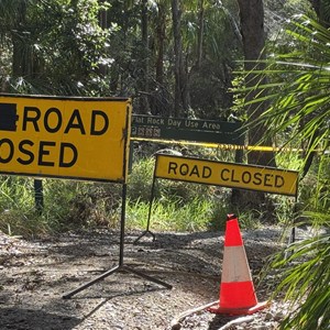 Access to Flat Rock (Closed)