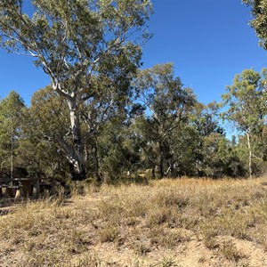 Long Waterhole (Nine River)