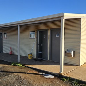 Coolgardie Truckstop and Toilets