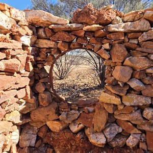 Tom's Hut