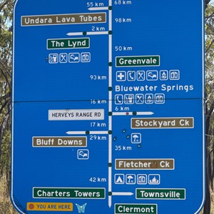 Monument to the sealing of the Harveys range developmental Road